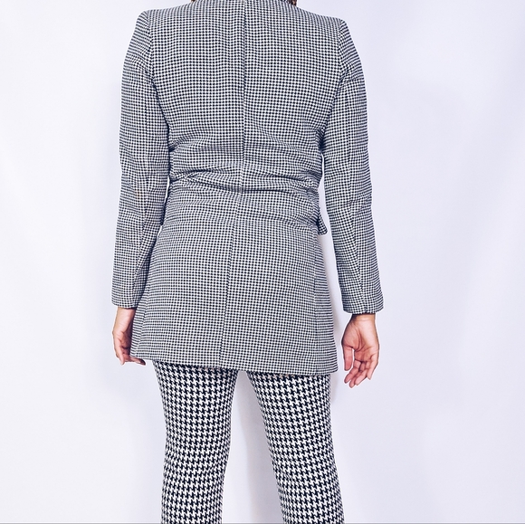 Italian Made Houndstooth Blazer - Picture 4 of 9